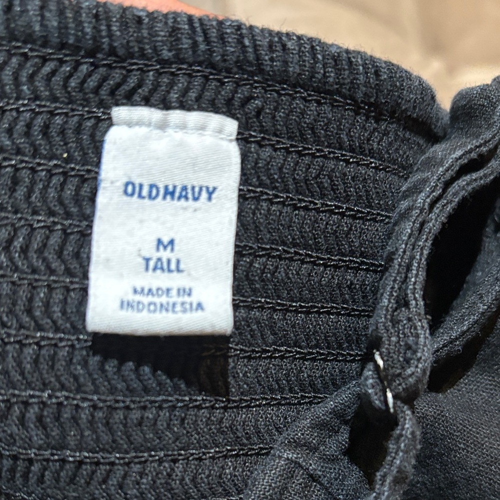 Old Navy Elegant Black Maxi Dress - Picture 2 of 4